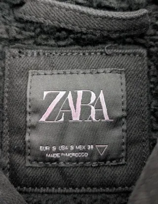 Cazadora vaquera negra hombre con borreguito