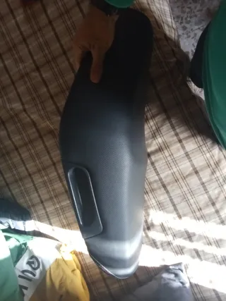 Asiento Piaggio tiene su llaves esta completo.zip