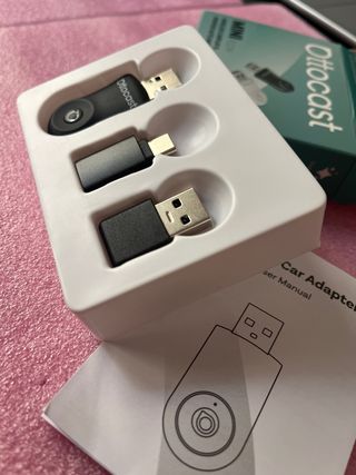 Adaptador Ottocast Mini Flow CarPlay Android Auto