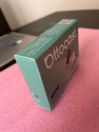 Adaptador Ottocast Mini Flow CarPlay Android Auto