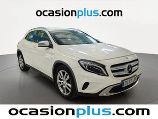 Mercedes-Benz GLA 200 d Urban 100 kW (136 CV)