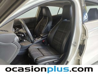 Mercedes-Benz GLA 200 d Urban 100 kW (136 CV)