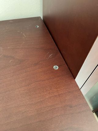 Mueble de salón de madera marrón