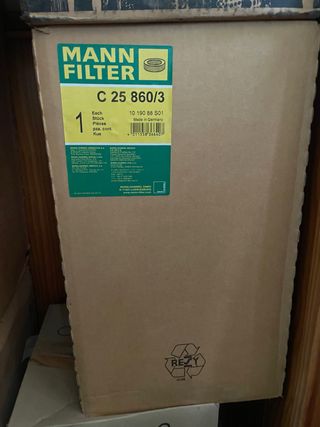 Filtro de aire Mann C 25 860/3