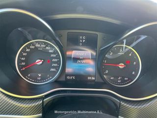 MERCEDES V-CLASS 300 d Avantgarde Largo