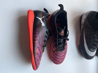 Zapatillas de fútbol sala Nike y Puma