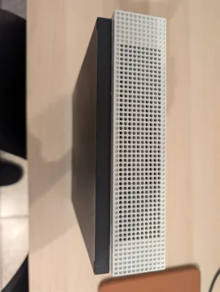 Xbox One S 500GB Bianca