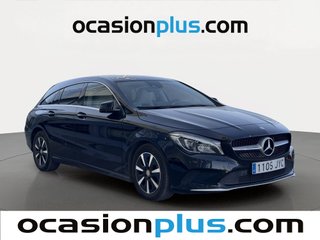 Mercedes-Benz CLA Shooting Brake 180 90 kW (122 CV)