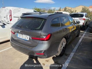 BMW SERIES 3 318d Auto.Touring