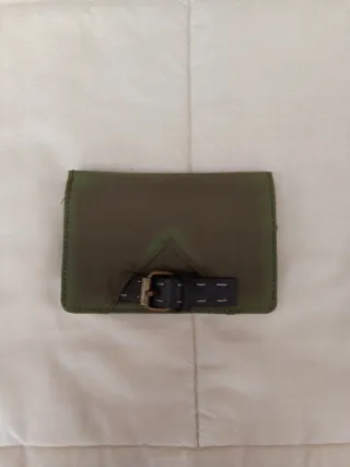 Mochila verde militar Incluye cartera a juego