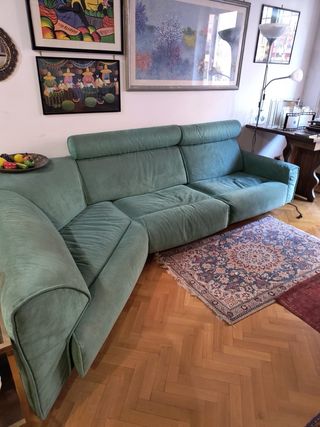Divano angolare in alcantara verde