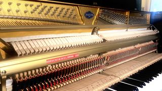 Piano Vertical Pleyel Schimmel