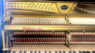 Piano Vertical Pleyel Schimmel