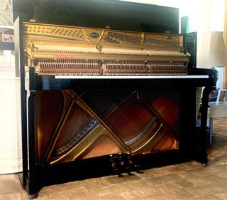 Piano Vertical Pleyel Schimmel