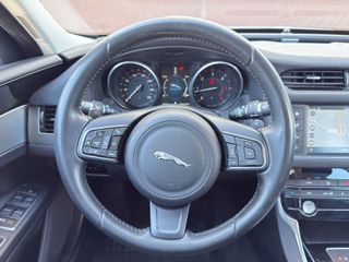 JAGUAR XF 2.0D 132kW 180CV Pure Auto