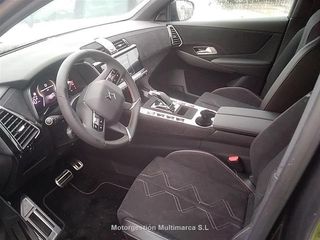 DS DS 7 BlueHDi 130 Automático PERFORMANCE LINE