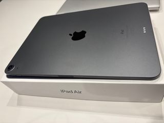 iPad Air 4 64GB Wi-Fi Cinza Espacial + Caixa