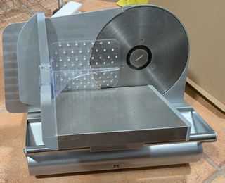 Cortadora de fiambre eléctrica