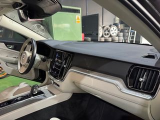 VOLVO V60 Cross Country 2.0 B5 G AWD2022