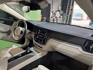 VOLVO V60 Cross Country 2.0 B5 G AWD2022