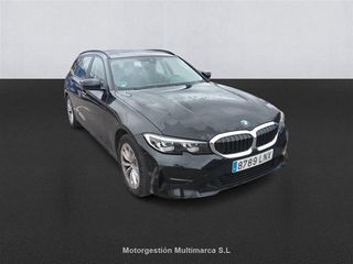 BMW SERIES 3 320i Auto. Touring