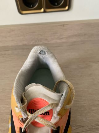 Wilson Hurakn Pro