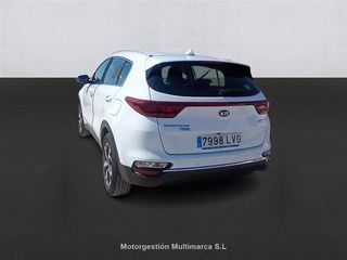 KIA SPORTAGE 1.6 MHEV Business 100kW (136CV) 4x4