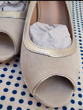 Zapatos tacón gris/plata talla 40