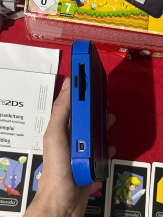 Nintendo 2DS Special Edition Super Mario Bros. 2