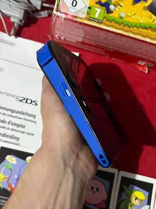 Nintendo 2DS Special Edition Super Mario Bros. 2