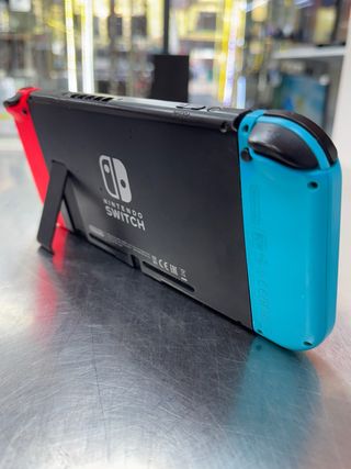 Nintendo Switch (HAC-001)