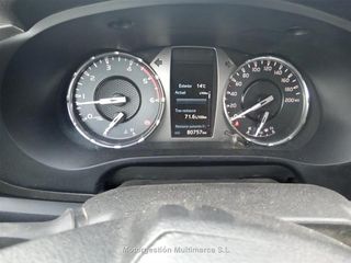 TOYOTA HILUX 2.4 D-4D Cabina Doble GX