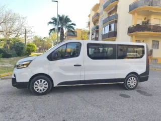 Nissan NV300 2022