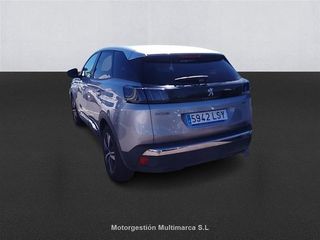 PEUGEOT 3008 225 e-EAT8 Allure