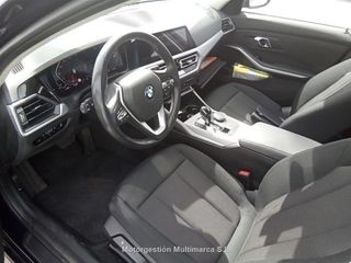 BMW SERIES 3 320i Auto.