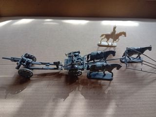 Lote 5 tanques y 2 jeeps plástico