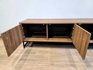 Mueble TV Madera y Metal Nuevo