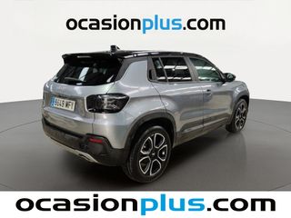 Jeep Avenger 1.2 G Summit 74 kW (100 CV)