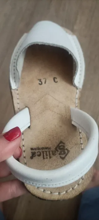 Sandalias Menorquinas blancas Talla 37, 13€!!