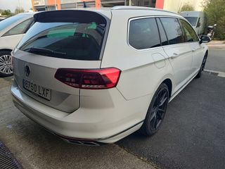 ACEPTO CAMBIO, Passat VARIANT R LINE TDI 200CV