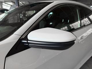 Honda Civic 1.0 I-VTEC TURBO Elegance 95 kW (129 CV)