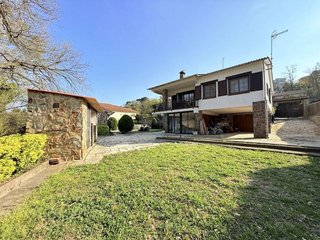 Casa en venta en Riells i Viabrea