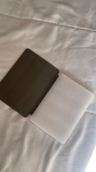Capa DEVIA iPad Pro 11 - Como Nova