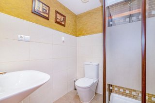 Casa adosada en venta en Barrio de Zaidín en Granada