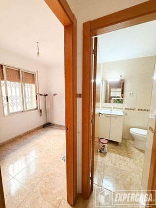 Piso en venta en Nou Moles en Valencia