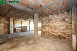 Chalet en venta en Zubia (La)