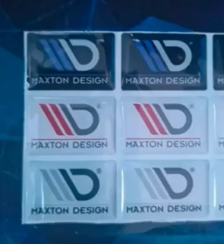 5 Pegatinas Maxton Design Negra y Azul