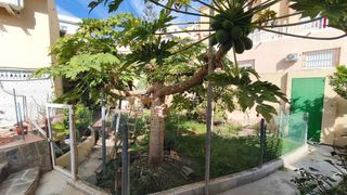 Chalet en venta en Puerto de la Torre - Atabal en Málaga