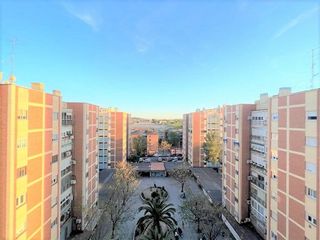 Local comercial en venta en San Cristóbal en Madrid