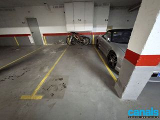 Garaje en venta en Guiera - Montflorit en Cerdanyola del Vallès